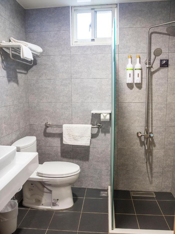 Holiday Hotel Nangan Dış mekan fotoğraf